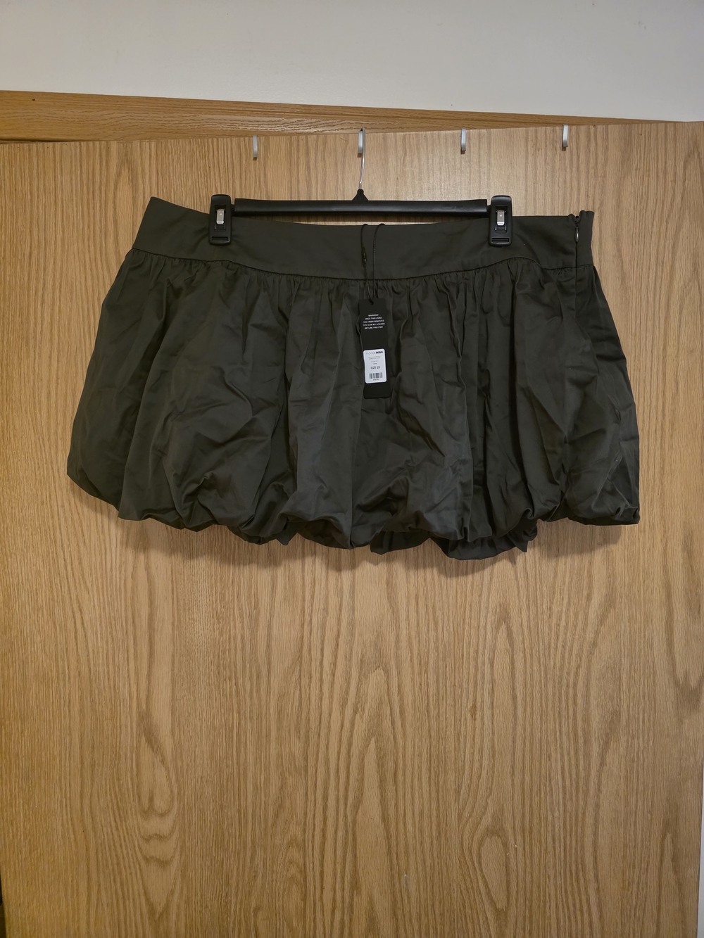Fashion Nova Black Bubble Mini Skirt with Elastic Waist